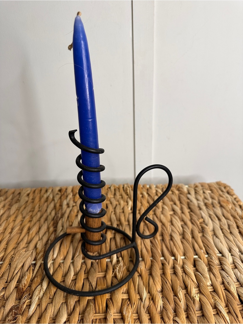 Spiral black Metal Candle Holder